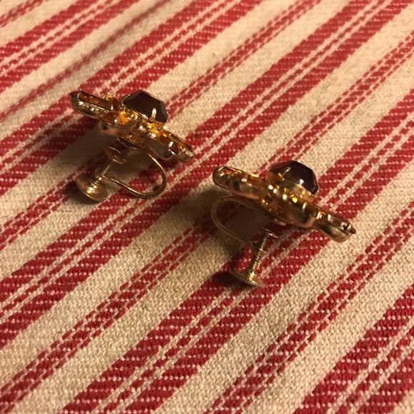 Vintage (lot of 4)Costume Earrings - Picture 8 of 8